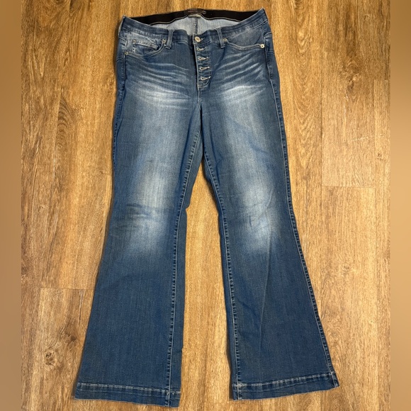 Torrid Denim - Torrid Bombshell Flare Premium Stretch Jeans Pants Blue Womens Size 14R